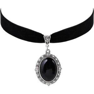 Gothic Black Velvet Victorian Choker Necklace | Vintage Gothic Jewelry